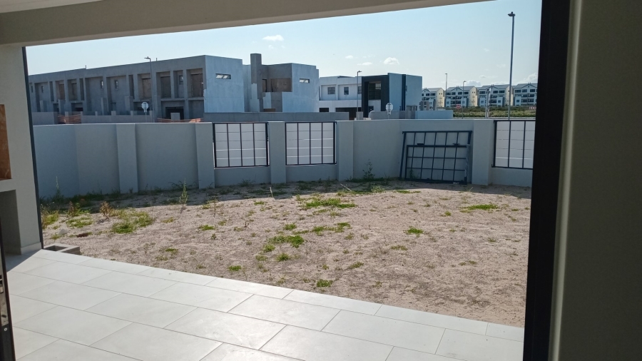 4 Bedroom Property for Sale in Sandown Western Cape